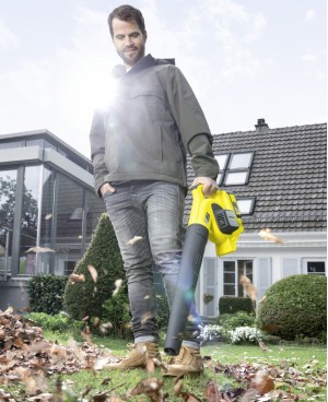 - Karcher souffleur à batterie LBL4